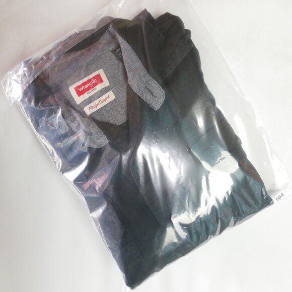 Disney Mens Size 2X Black Shirt The Nightmare Before Christmas Tim Burton - Picture 12 of 12